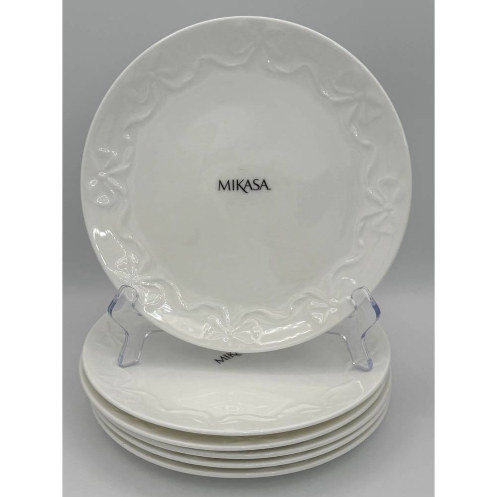 Mikasa Embossed Bow 8.5" Salad Plate‎ White Bone China New